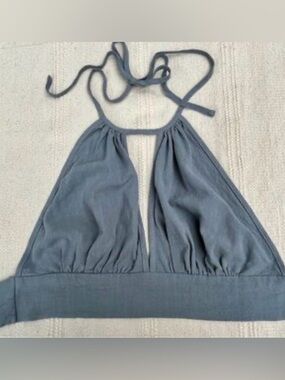 NWT Cider Dusty Blue Halter Tie-Back Crop Top size Large
